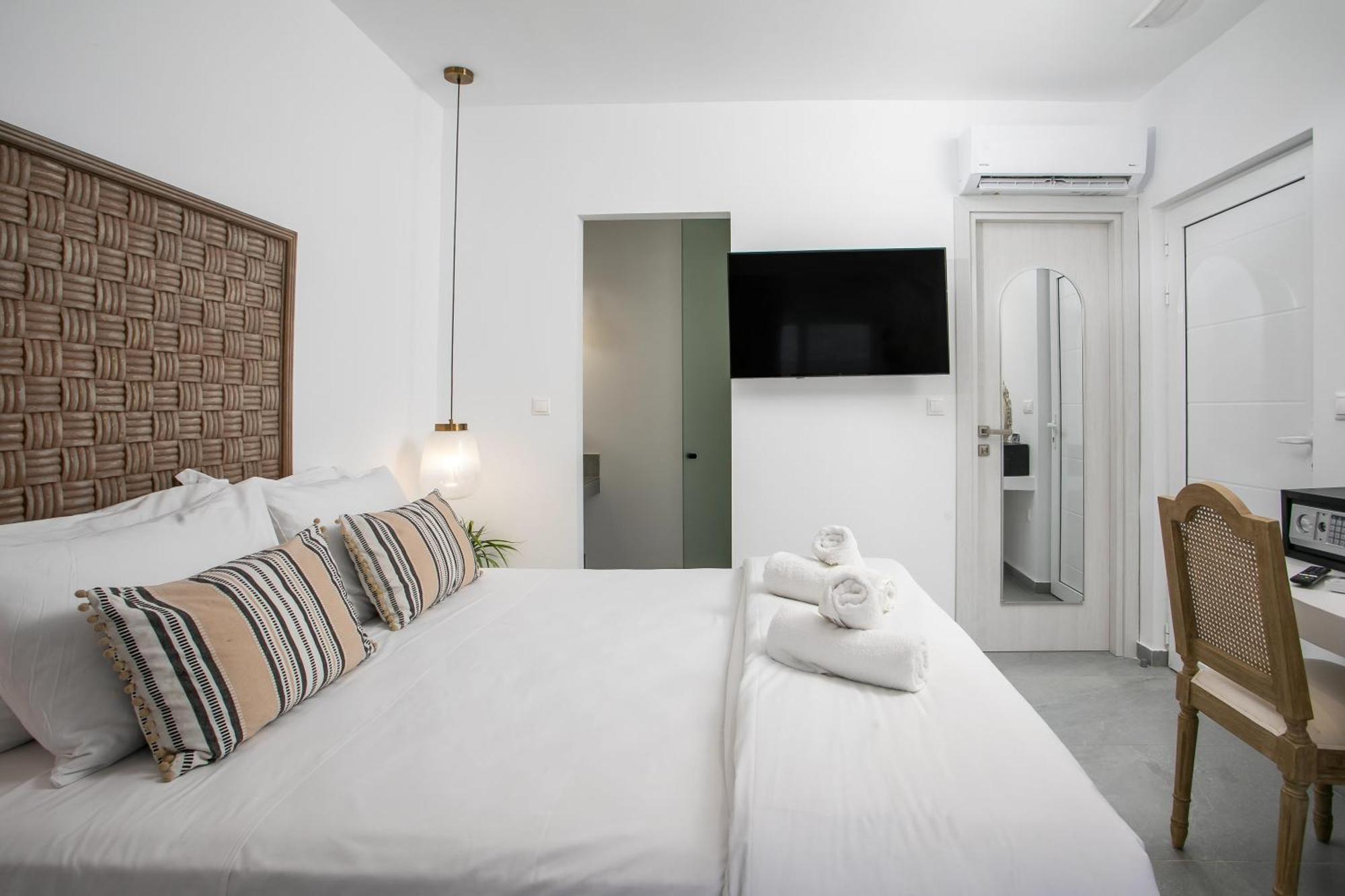 Calma Luxury Studios & Suites Фалираки Экстерьер фото